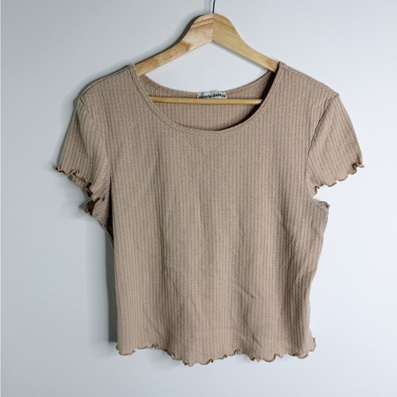 Dippin Daisys Tan Crop Top - Picture 2 of 4